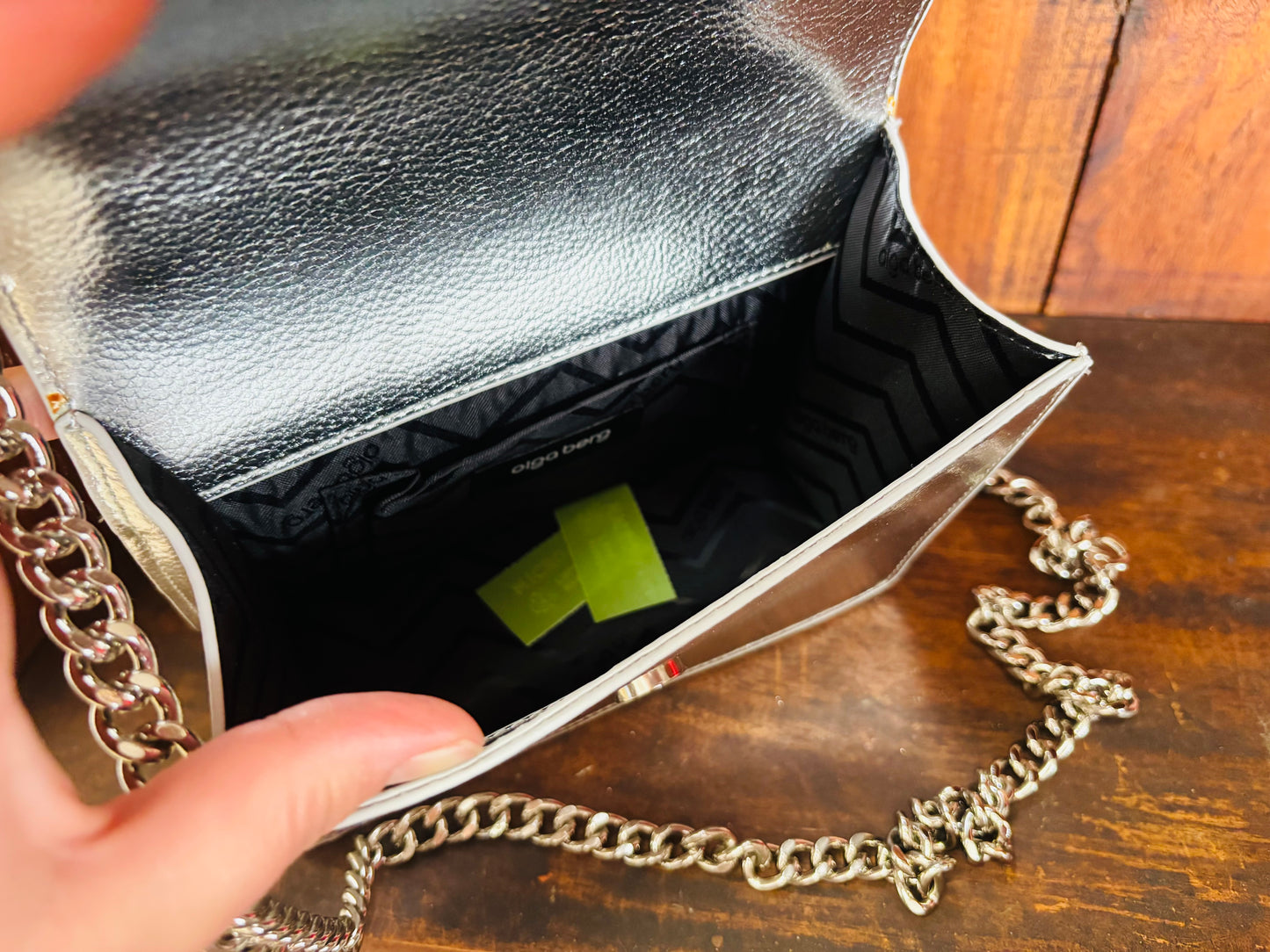 Oloa Bero Silver Shoulder Bag OB8244