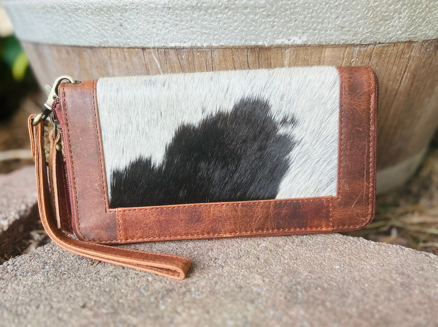Howdy Cowhide Purse