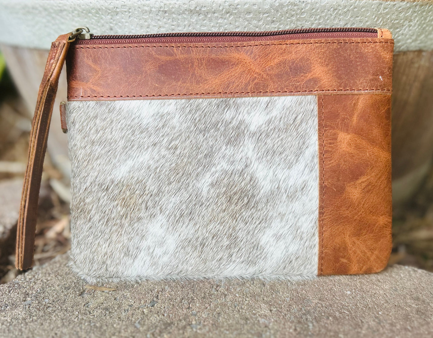 Small Cowhide clutch