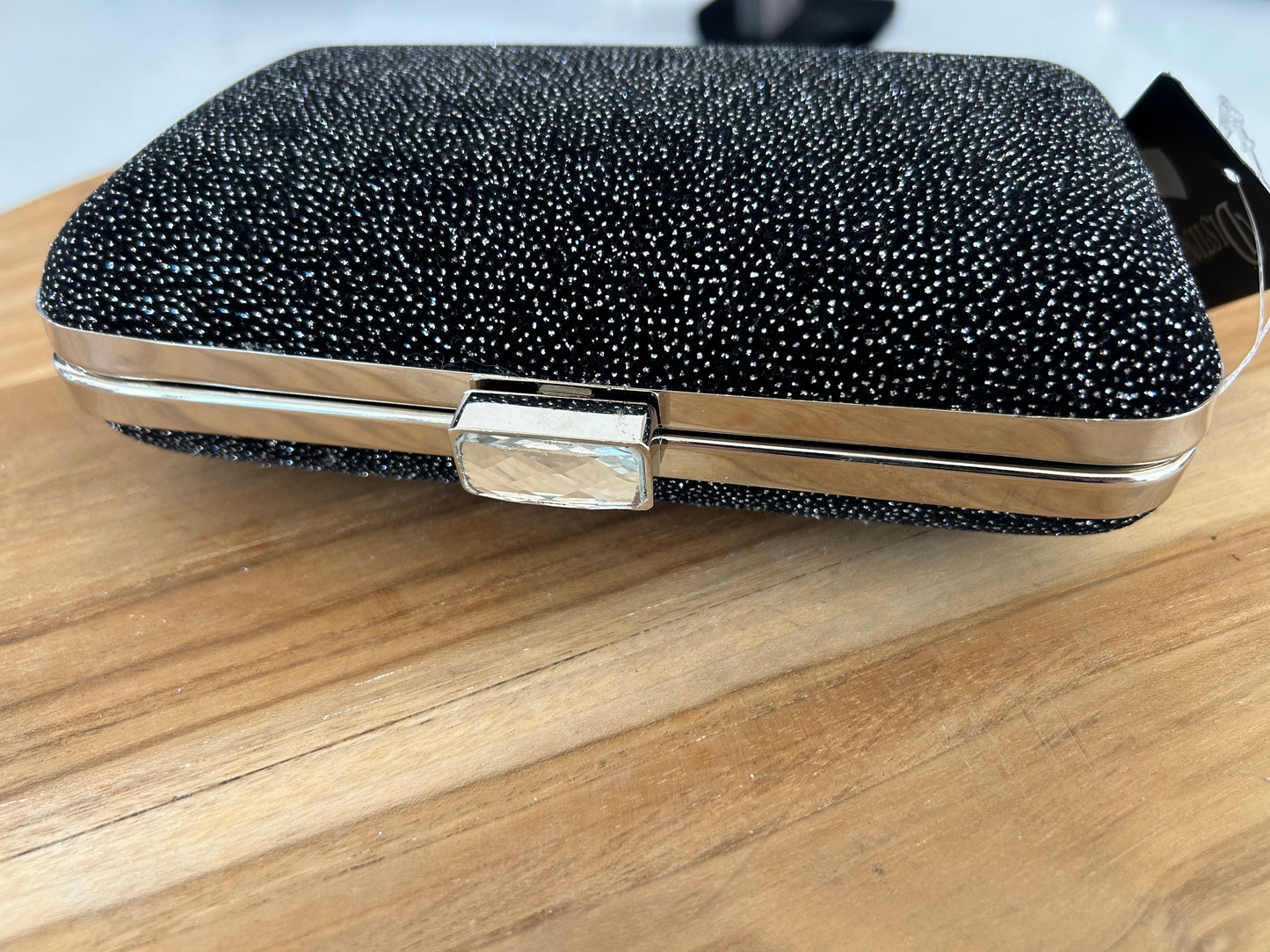 Distinctive BE-15730 Black and Silver Glitter clutch