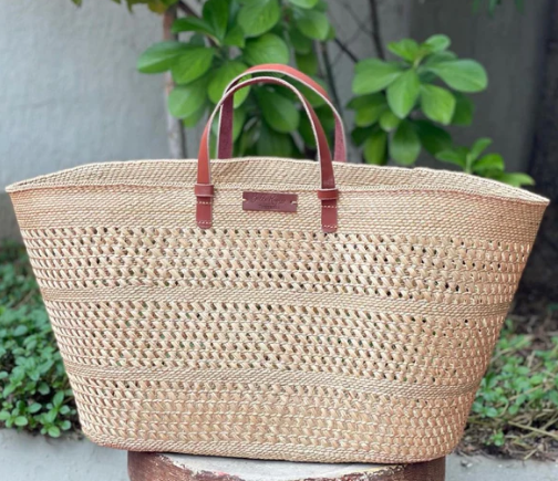 AKILI Handwoven Beach Bag
