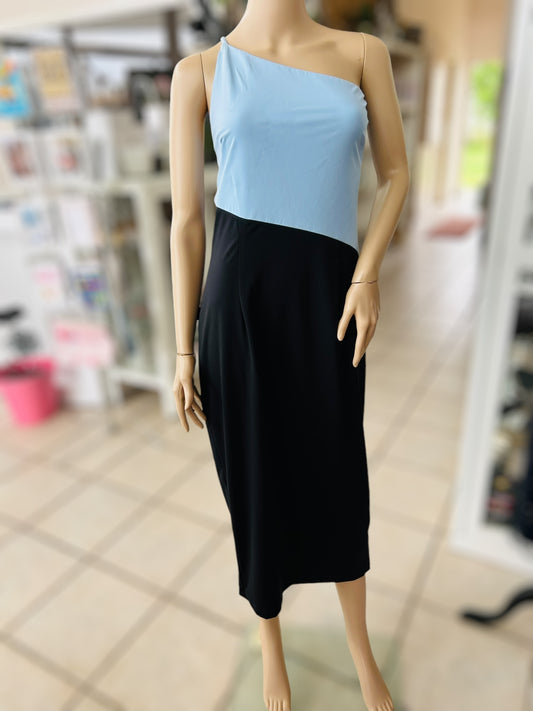 ROMANCE BY HONEY & BEAU - Ivy Two-toned dress size 12