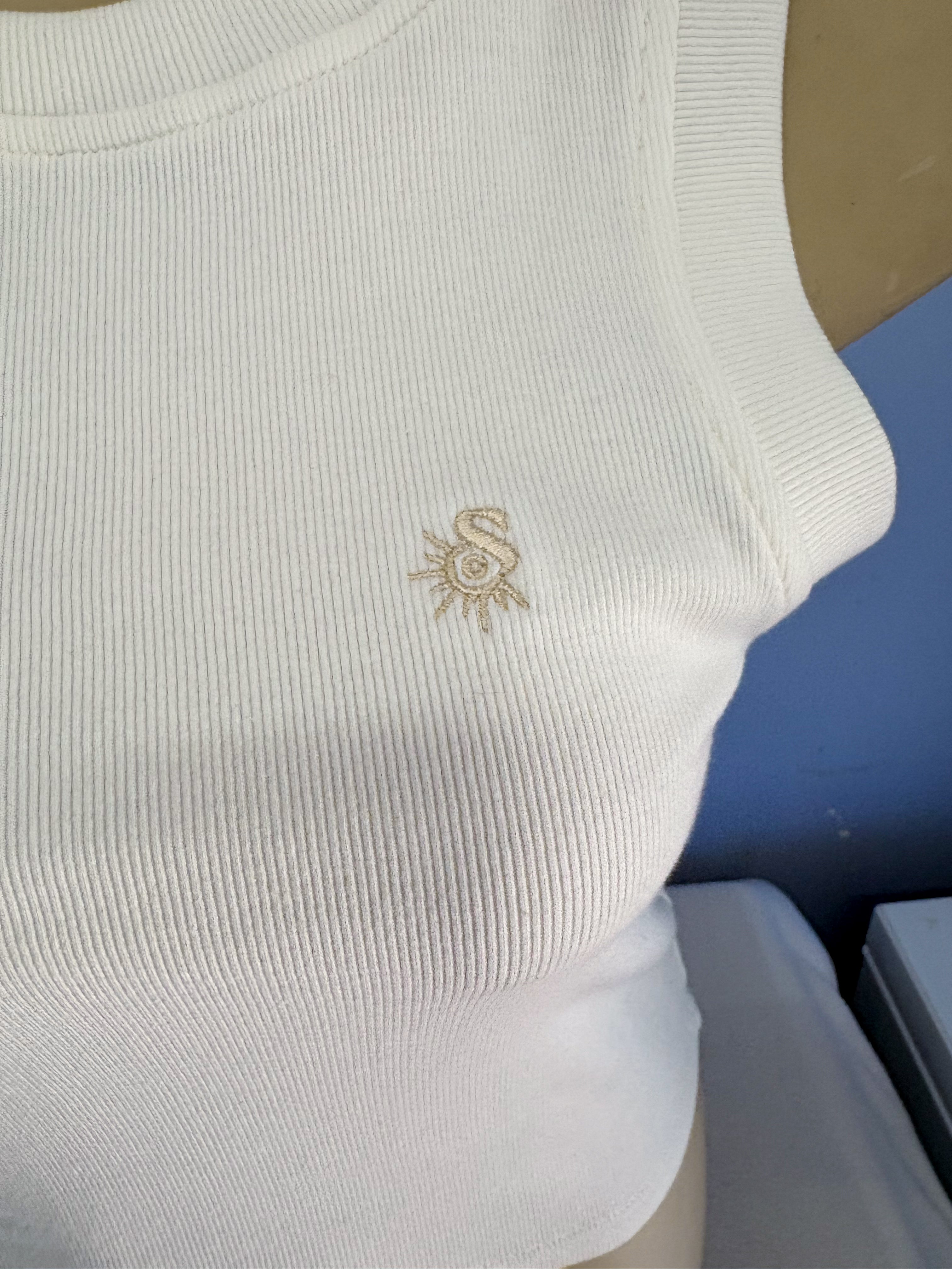 Sun Compass Crop Singlet - White