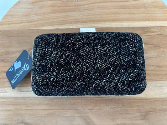 Distinctive BE-15730 Black and Silver Glitter clutch